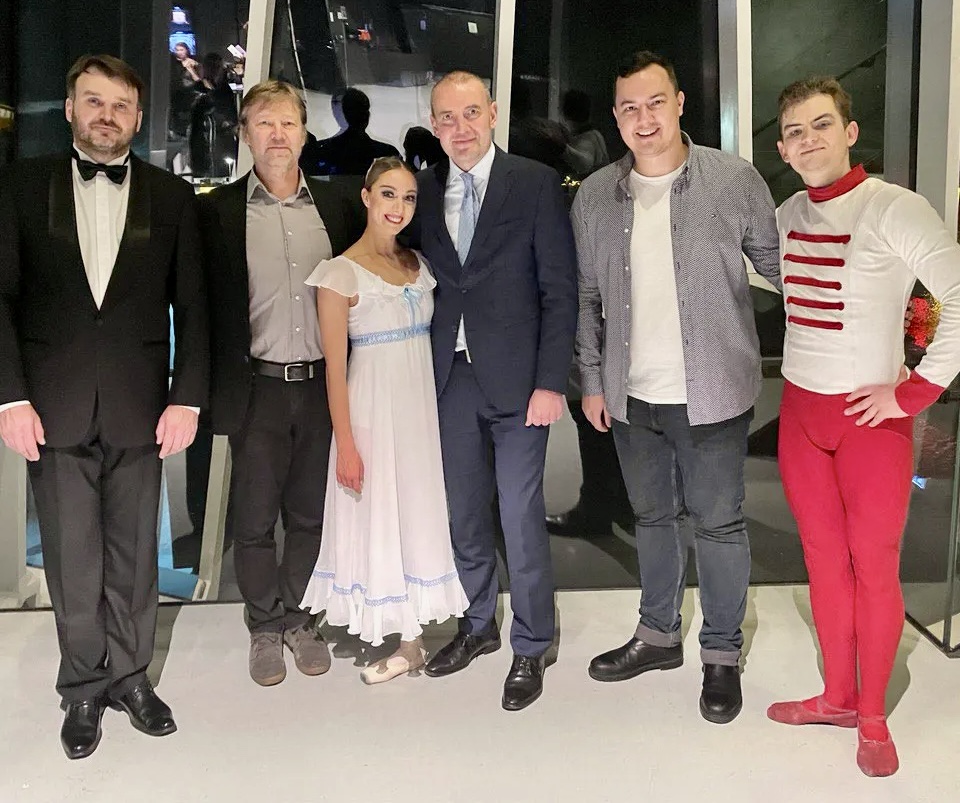 Tanzsymphonie: Eine Liebesgeschichte auf Spitzenschuhen